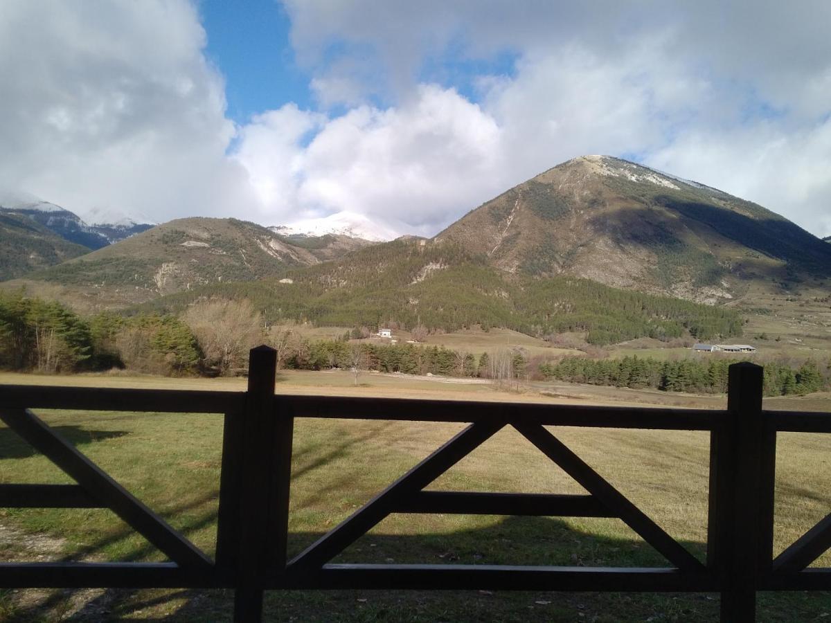 Camping Du Villard Thorame-Basse Exterior photo