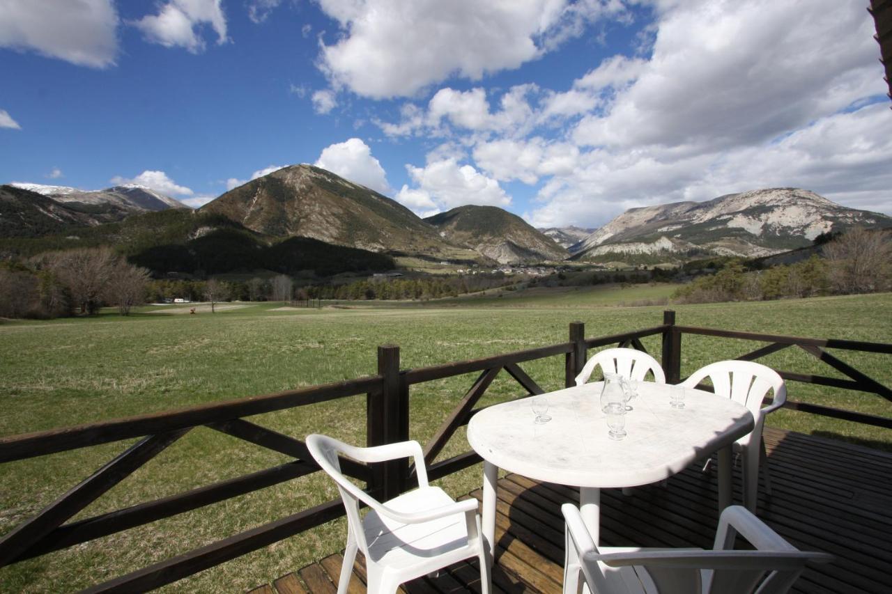 Camping Du Villard Thorame-Basse Exterior photo